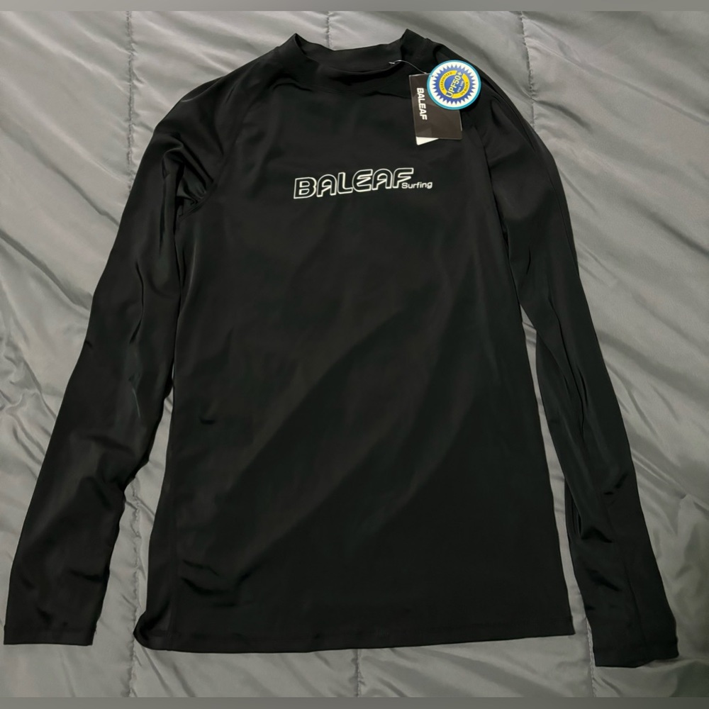 NWT BaLeaf Surfing long sleeve size large